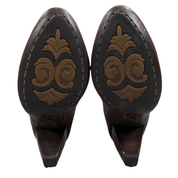 Born Crown Distressed Ankle Booties GUC Size 6 M/W S2957 - Picture 8 of 11